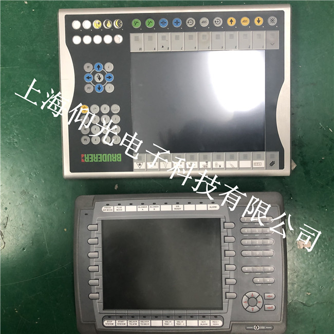 �������ؙC(j��)�|�����S��