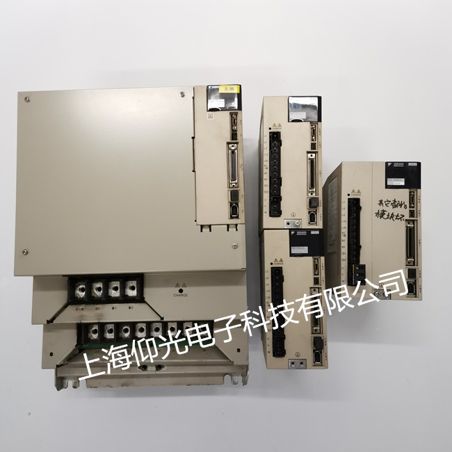 YASKAWA�����ŷ��(q��)�����S��,SGD7S-590A00A002�@ʾ��̖