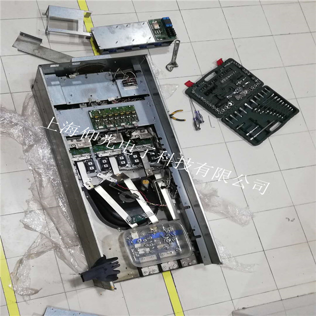 ��̩׃�l���S��