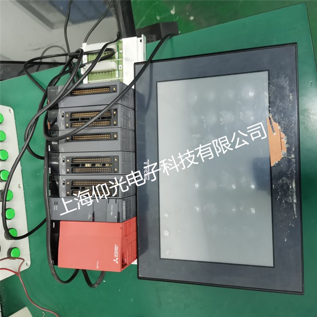 ����hmi�|�����S�����]  