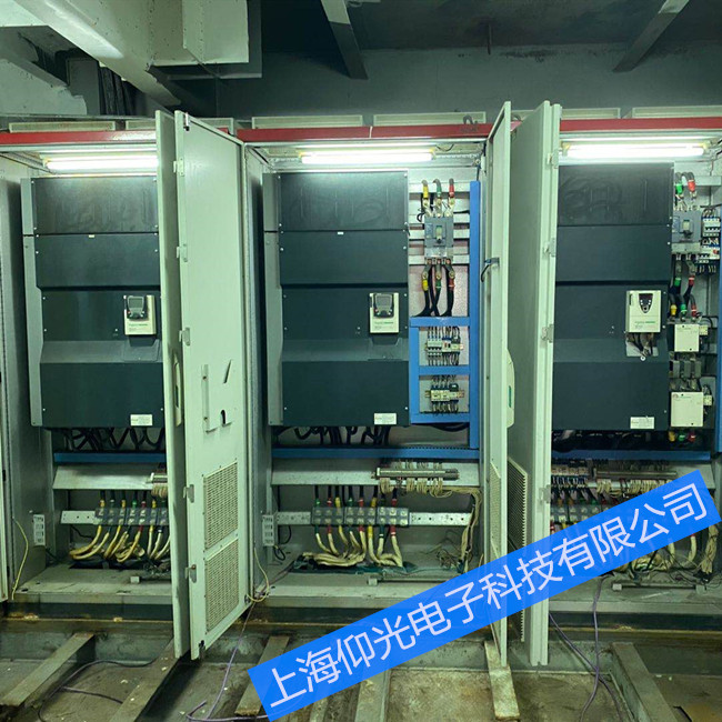 ʩ�͵�׃�l��ATV61��(b��o)��OPF2�S�޷���