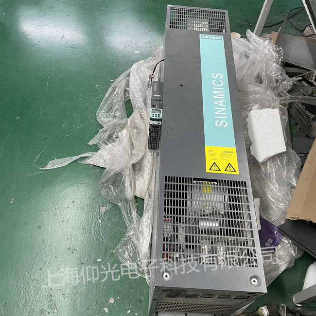 ��������S�����T��׃�l��